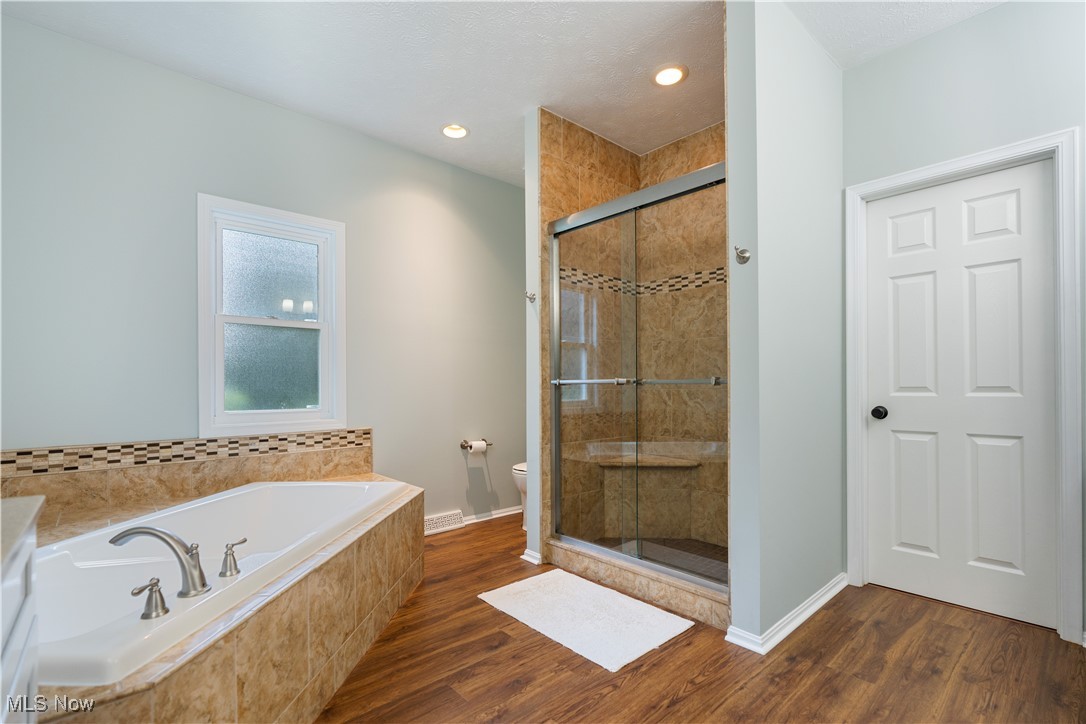 Emerald Woods - Residential