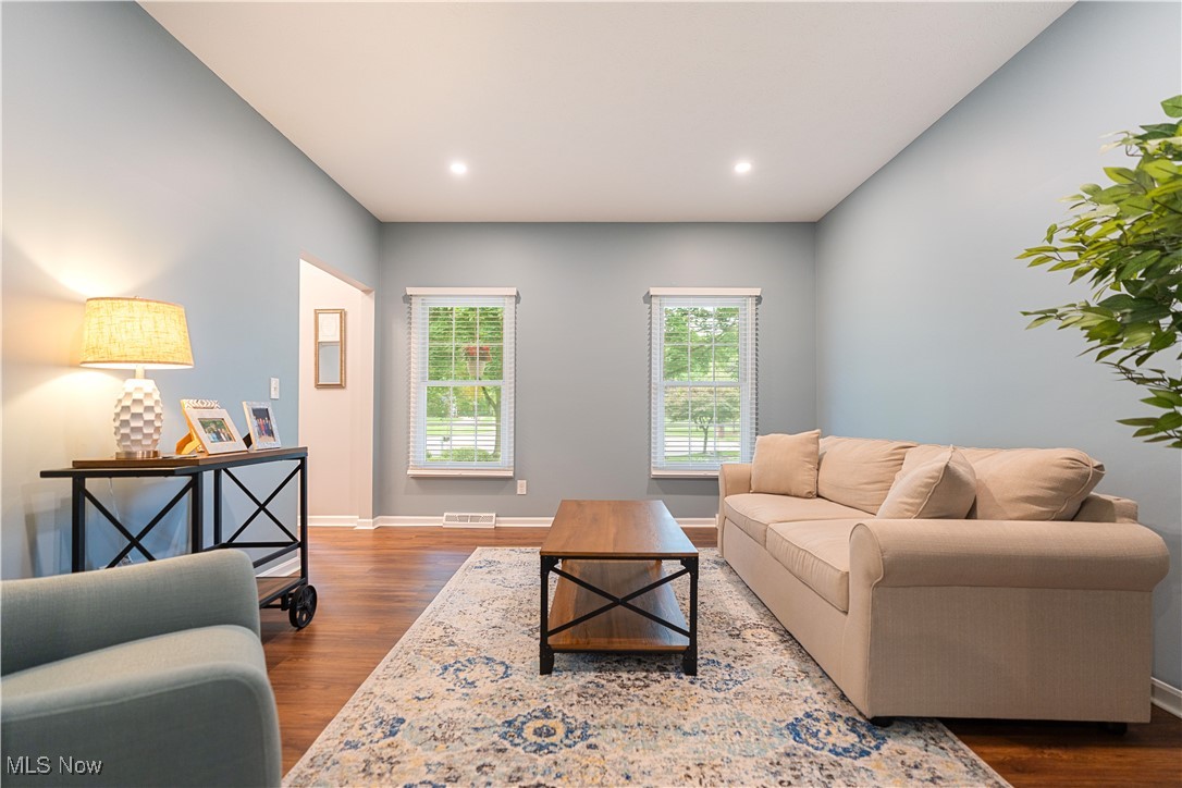 Emerald Woods - Residential