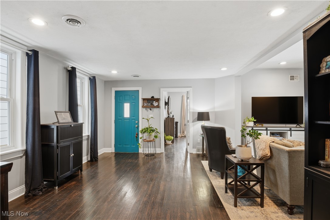 710 University Court