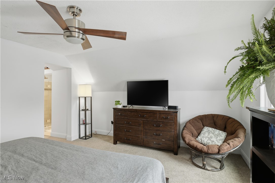 W E Calhouns - Residential