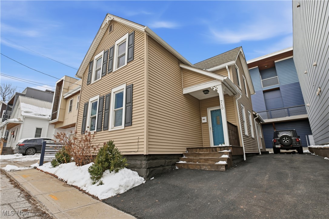 710 University Court