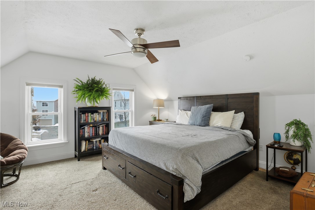 W E Calhouns - Residential