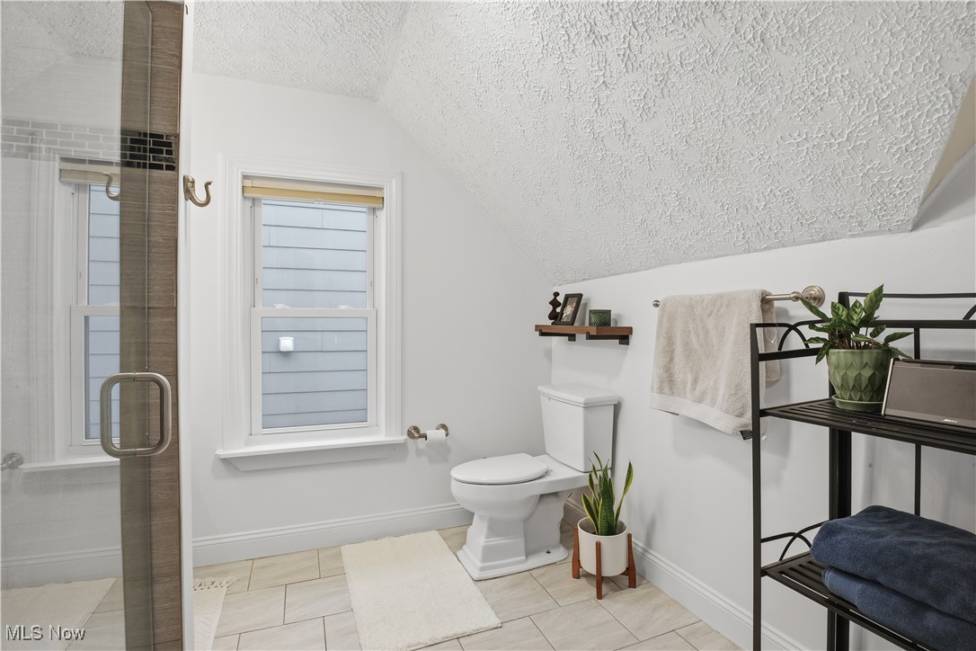 W E Calhouns - Residential