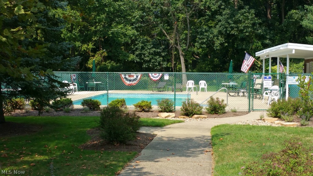 Nob Hill Condo - Residential