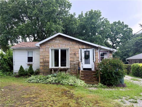 Homes For Sale - 436 Loomis Avenue<br/> Cuyahoga Falls, OH 44221