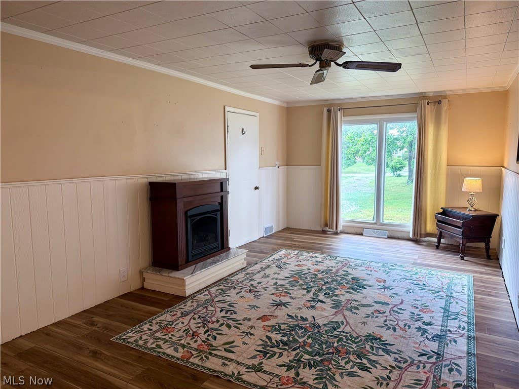 Photo of 436 Loomis Avenue, Cuyahoga Falls, OH 44221 (MLS # 5223935)