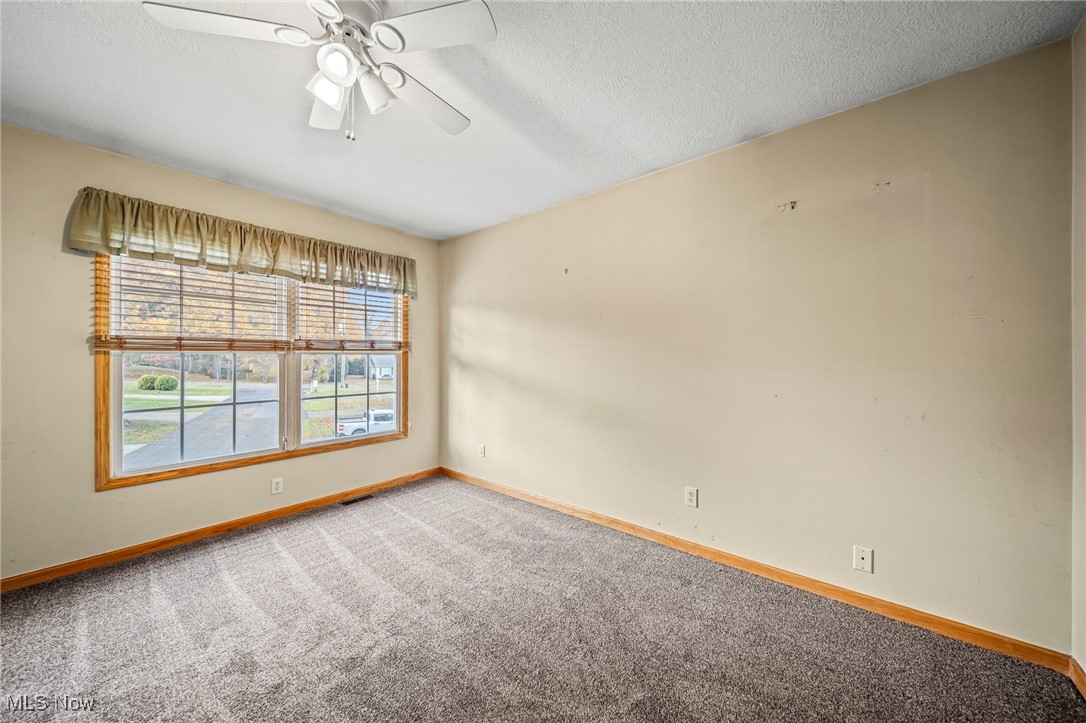 Conneaut, Ohio 44030, United States, 2 Bedrooms Bedrooms, ,2 BathroomsBathrooms,Residential,Active,238421