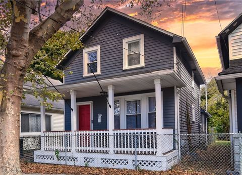 2061 W 33rd Street, Cleveland, OH 44113 - #: 5166033