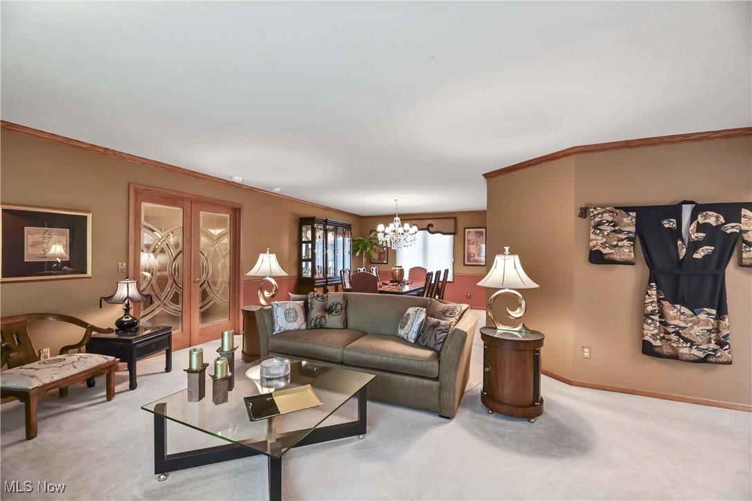 11217 Falmouth Circle, North Royalton, Ohio image 2
