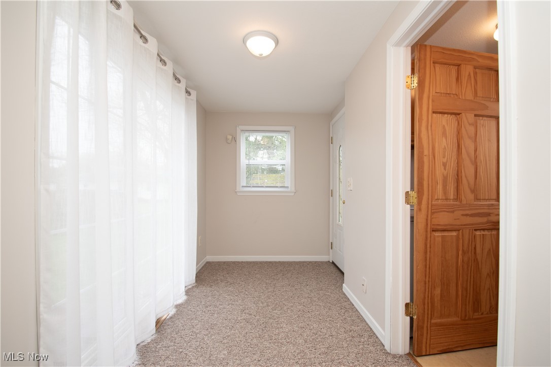 809 Althea Avenue, Warren, Ohio image 16