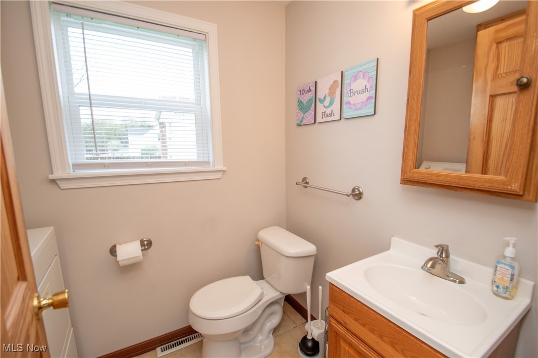 809 Althea Avenue, Warren, Ohio image 17