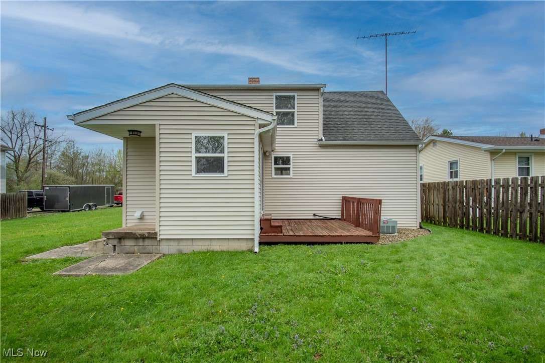 809 Althea Avenue, Warren, Ohio image 35