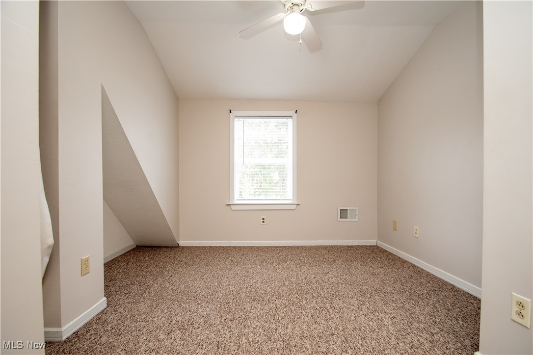 809 Althea Avenue, Warren, Ohio image 25