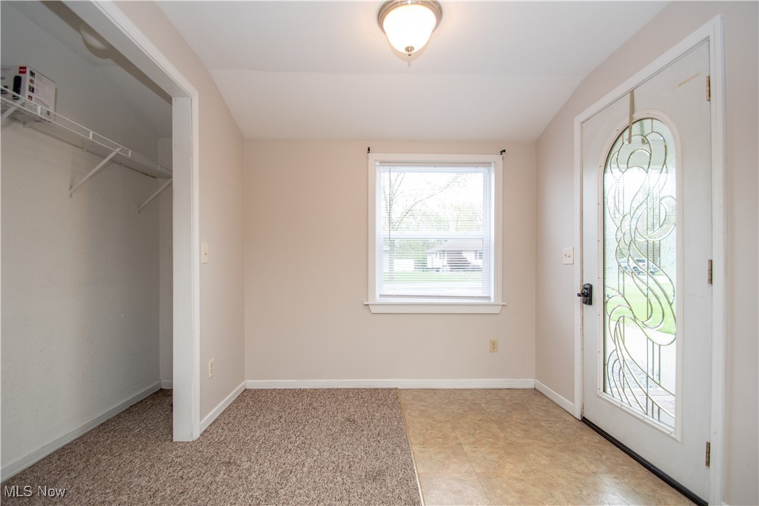809 Althea Avenue, Warren, Ohio image 4
