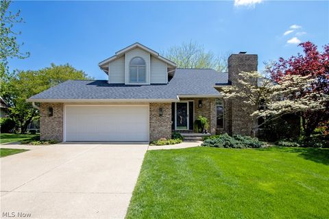 1961 Canterbury Lane Wooster OH 44691