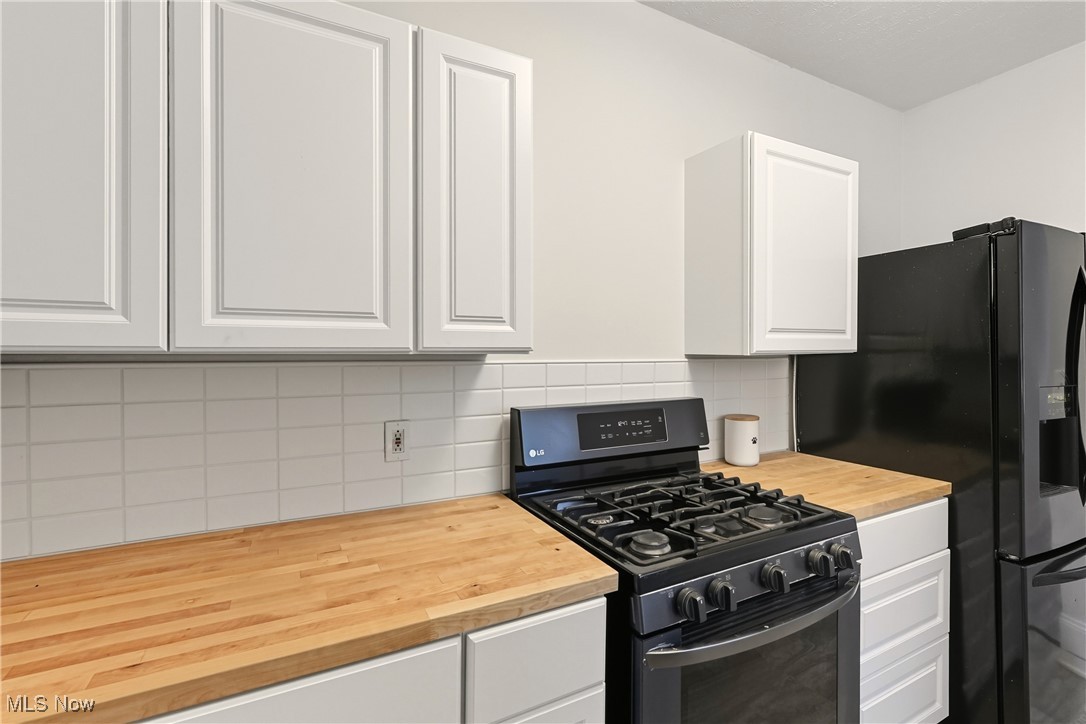 Henry Beach - Residential