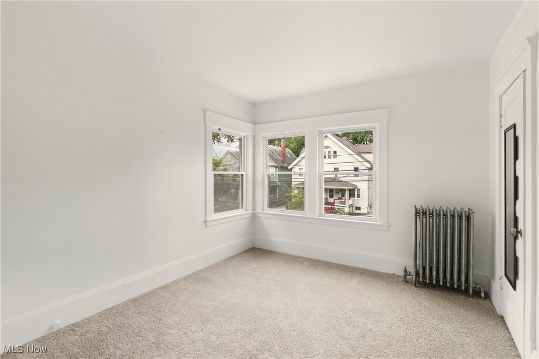 Henry Beach - Residential