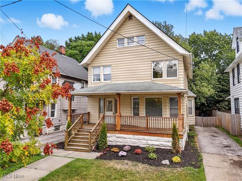 1341 Beach Avenue, Lakewood, OH 44107 - #: 5163109