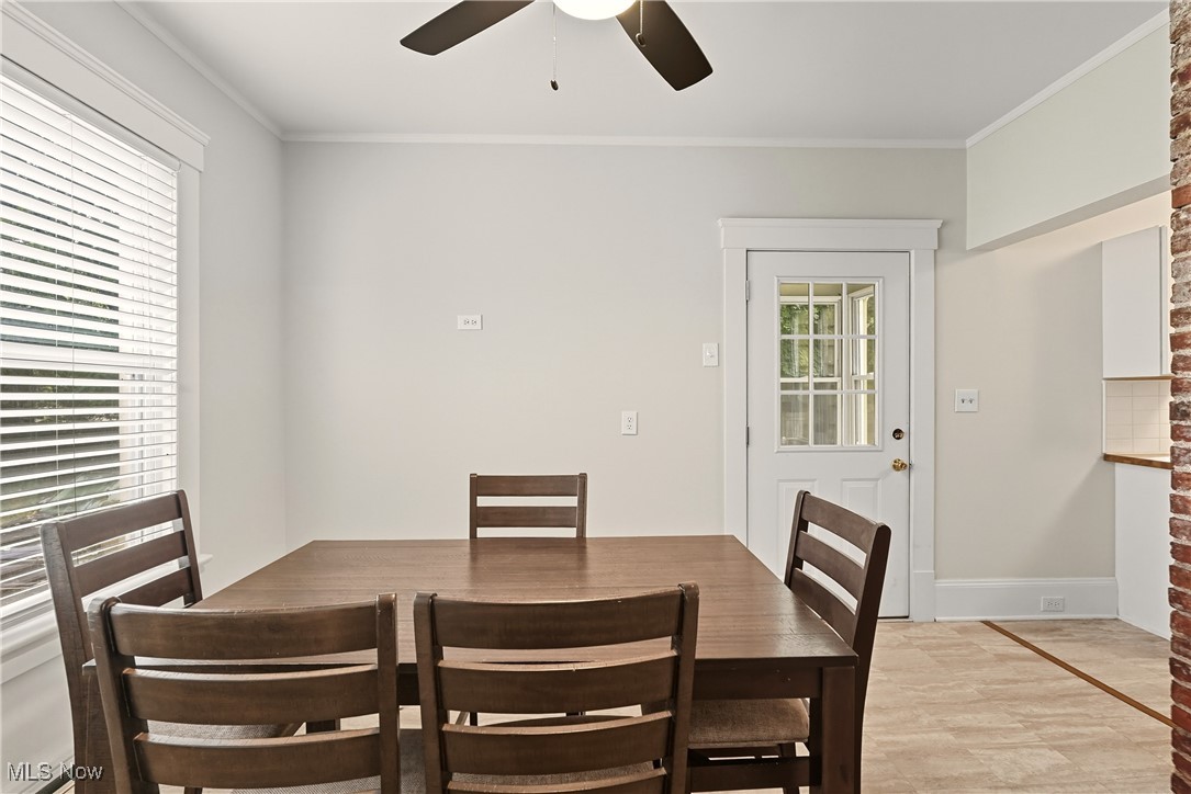 Henry Beach - Residential