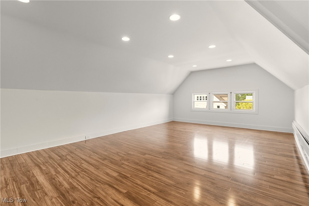 Henry Beach - Residential