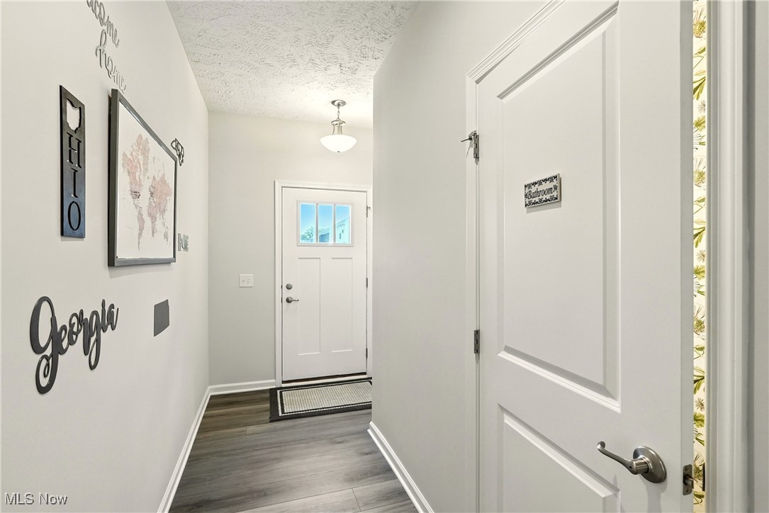 4877 Cedar Crest Lane