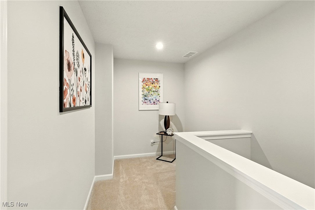 Towns/Cedar Crest - Residential