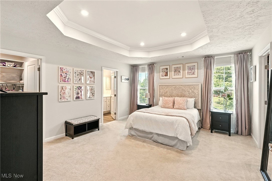 Towns/Cedar Crest - Residential