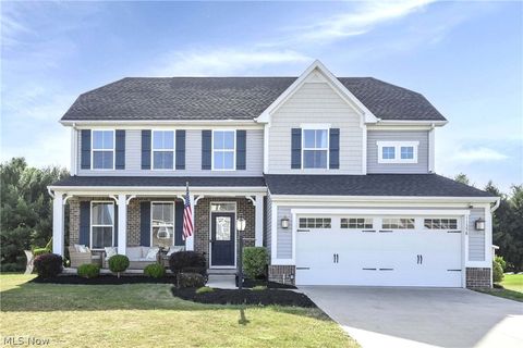 Homes For Sale - 11358 White Tail Run<br/> Columbia Station, OH 44028