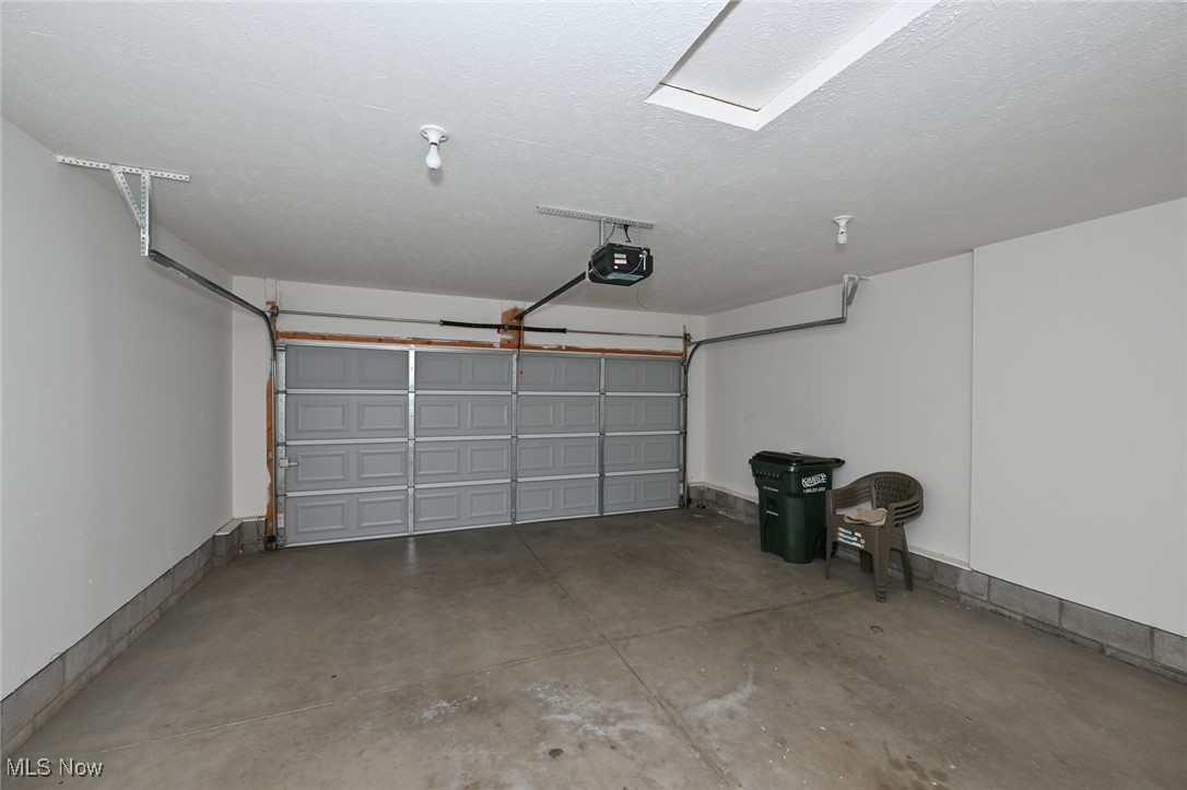 854 Bristol Drive, Akron, Ohio image 17