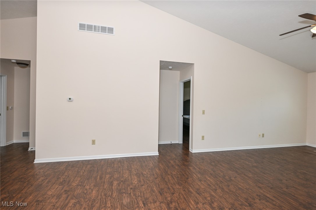 854 Bristol Drive, Akron, Ohio image 8