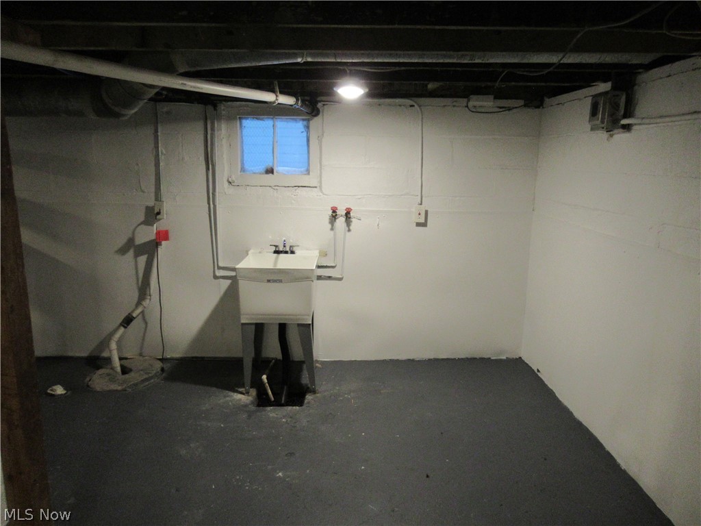 Green Road - Residential Lease