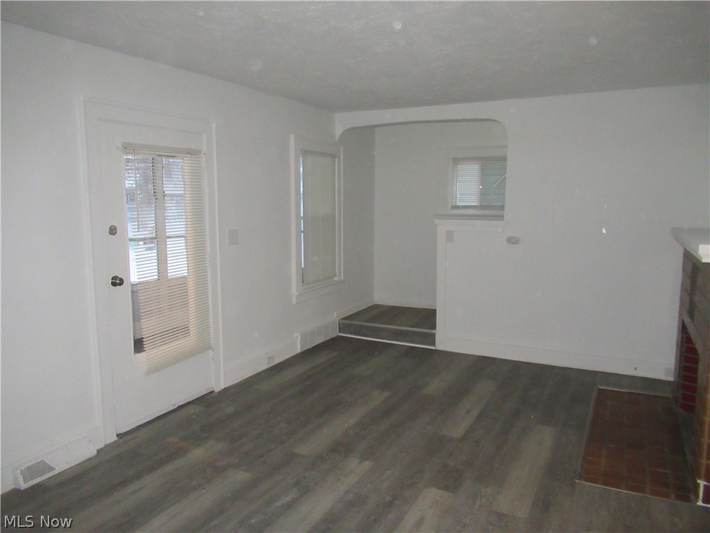 Green Road - Residential Lease