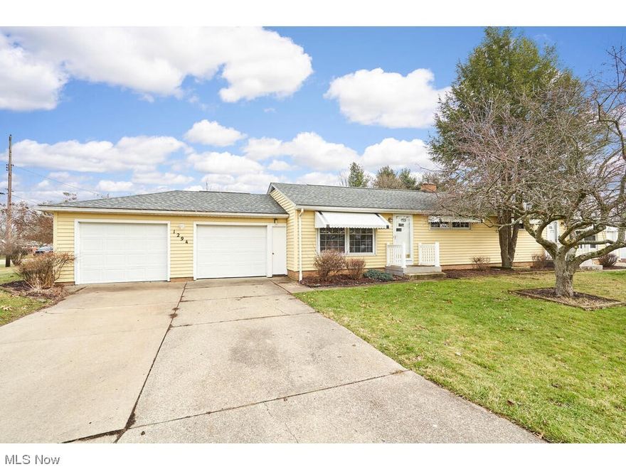 Charming Duplex in Louisville offering two spacious bedrooms on each side. One unit is currently tenant-occupied (1292), ensures immediate rental income, while the other unit (1294) is vacant and awaits your personal touch. Both units do have an attached garage. Unit 1294 does have a 2 car heated attached garage that is an added bonus..  while unit 1292 has a one car attached garage. Washer and dryer do convey in unit 1294. There are three refrigerators/and ranges that do convey. 2 in unit 1294.. (Upstairs and downstairs)... one in unit 1292.  How convientient is a partial basement suite in the basement on 1294 which features a cozy gas fireplace and bar area. There is also a jacuzzi tub in unit 1294 to relax in! Do not forget the ample amount of storage with the shed that is to stay on the property at 1294 that does have electric to it. The property is located in the Louisville Local School districts. Don't miss this versatile investment!