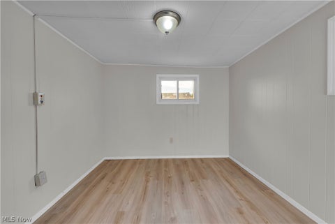 Tiny photo for 12405 Mcgowan Avenue, Cleveland, OH 44135 (MLS # 5253030)