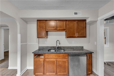 Tiny photo for 12405 Mcgowan Avenue, Cleveland, OH 44135 (MLS # 5253030)