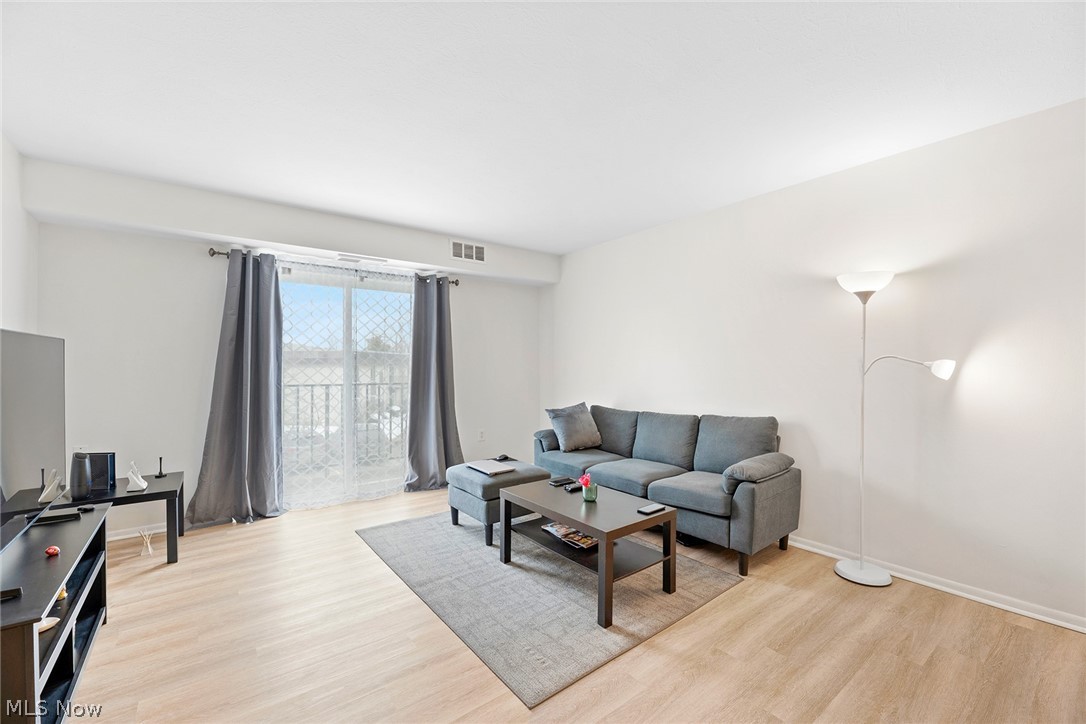 8405 N Akins Road 204