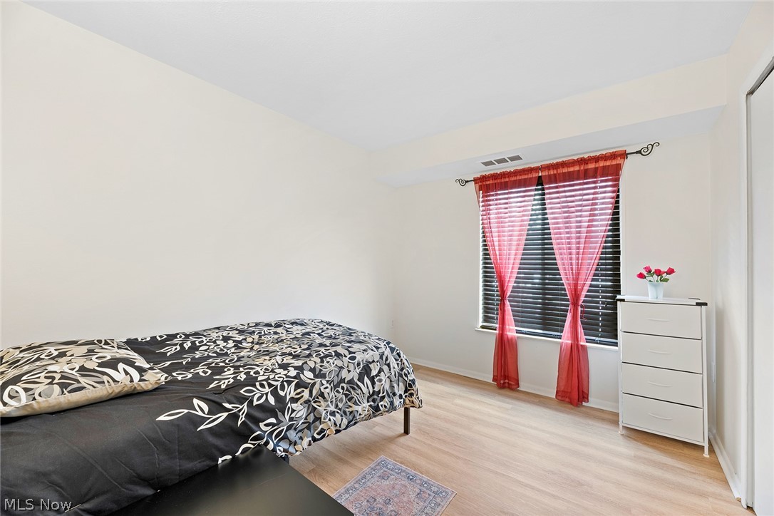 Royalton Park Condo - Residential