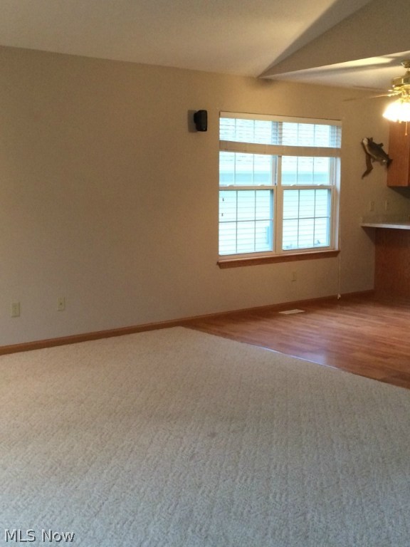 Windjammer Court Condo 04 Ph 03 - Residential