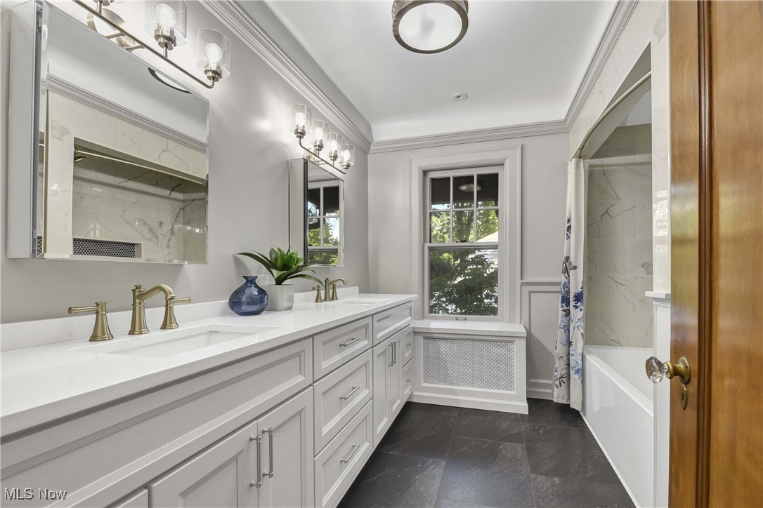 2831 Fairmount Boulevard 2831