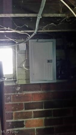 Colonial Heights 04 - Residential Income