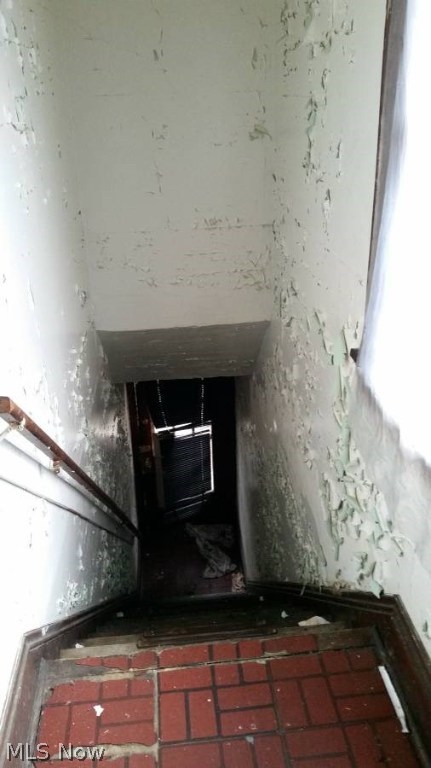 Colonial Heights 04 - Residential Income