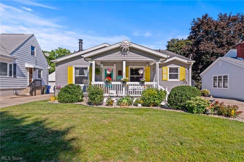 Homes For Sale - 1543 12th Street<br/> Cuyahoga Falls, OH 44223