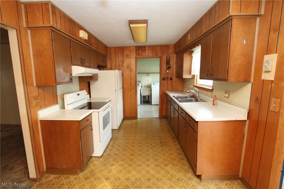 Mentor Beach Park 01 - Residential