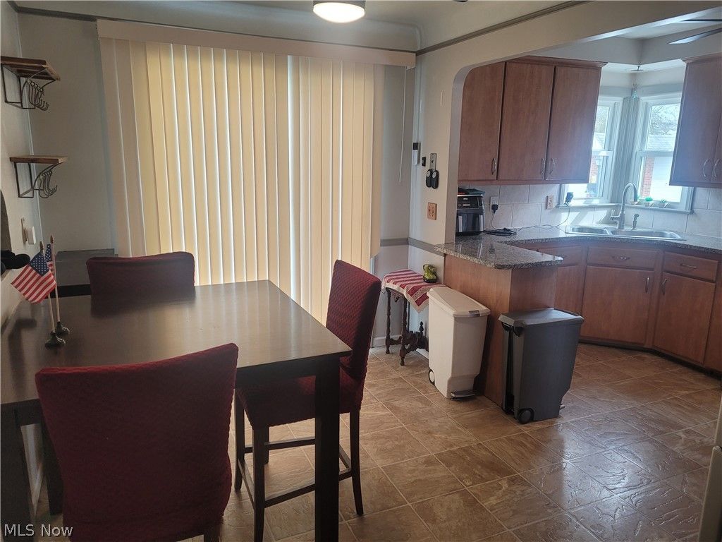 Photo of 5853 Monica Lane, Garfield Heights, OH 44125 (MLS # 5178648)