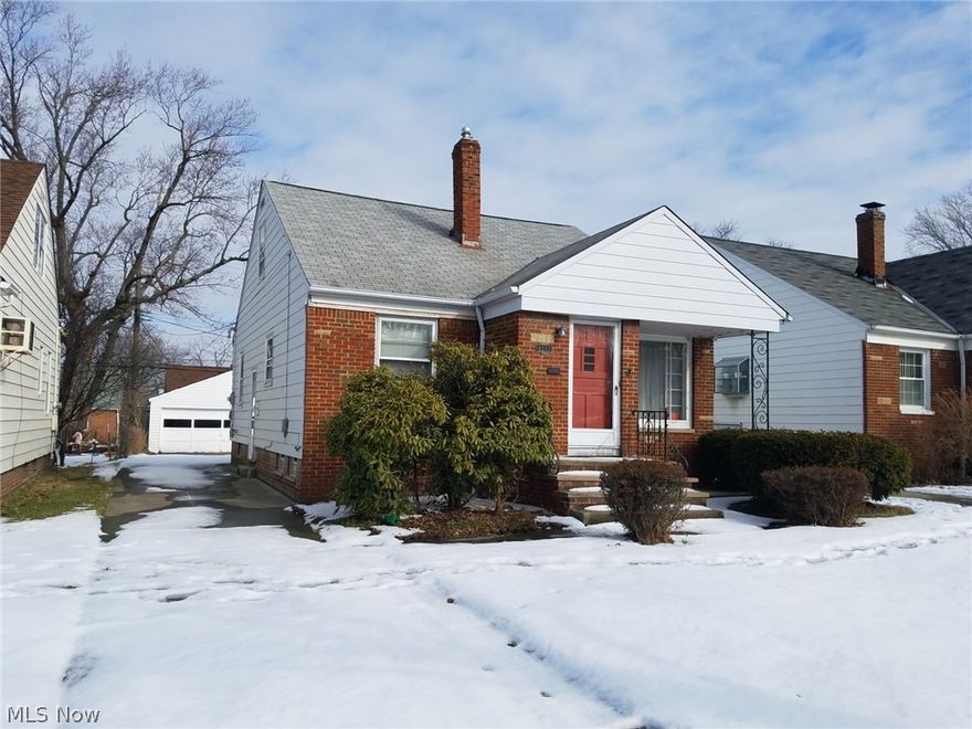 Investment opportunity in South Euclid!   All the specs, three bedrooms, two full baths, two car garage, just needs a lot of work.    Seller is applying for Point of Sale exemption, no guarantees it will be granted.  Great layout, great location. Seller WILL NOT RUSH TO ACCEPT OFFERS in first day or two.