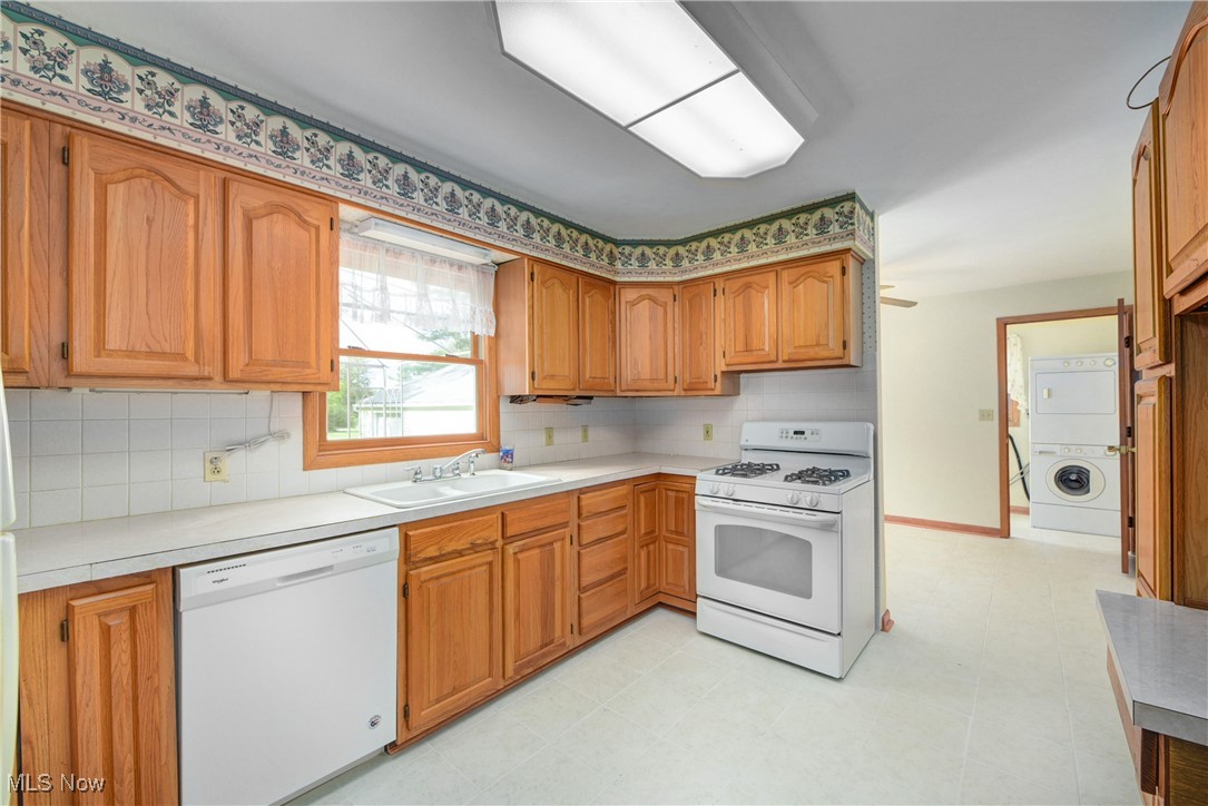 10031 Akins Road, North Royalton, Ohio image 12