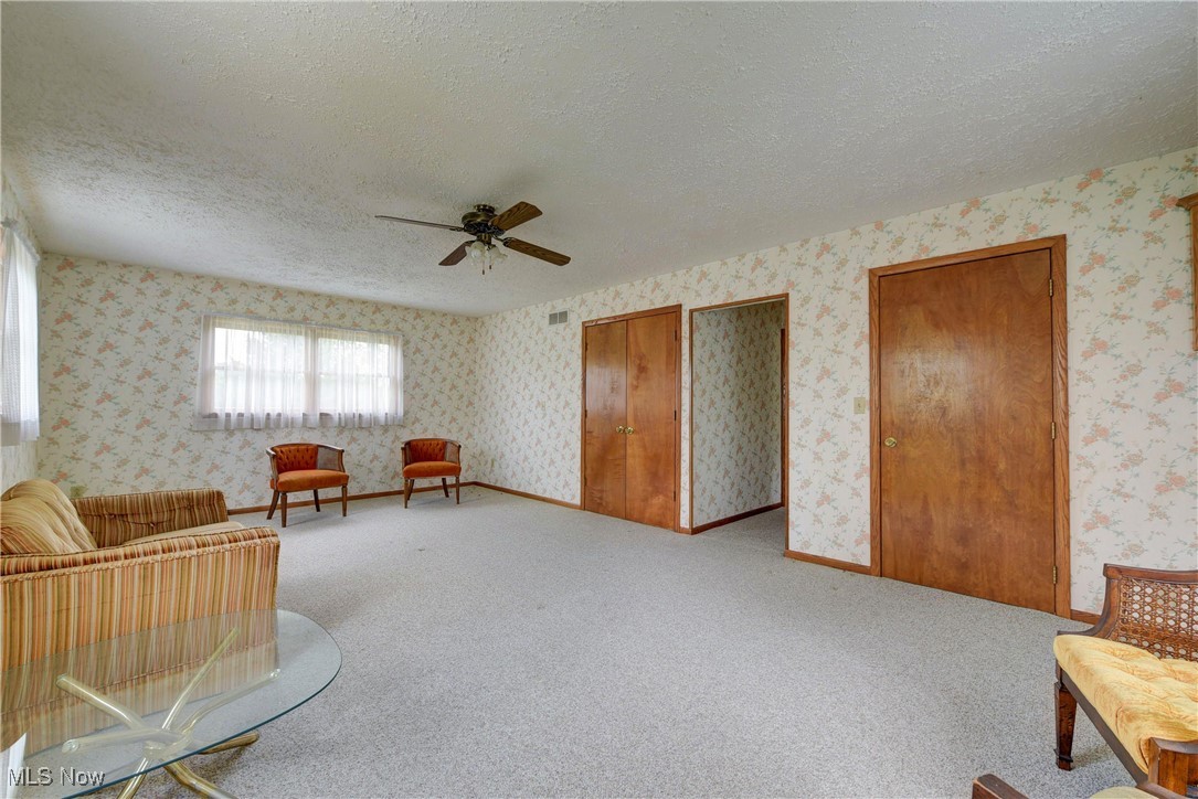 10031 Akins Road, North Royalton, Ohio image 33