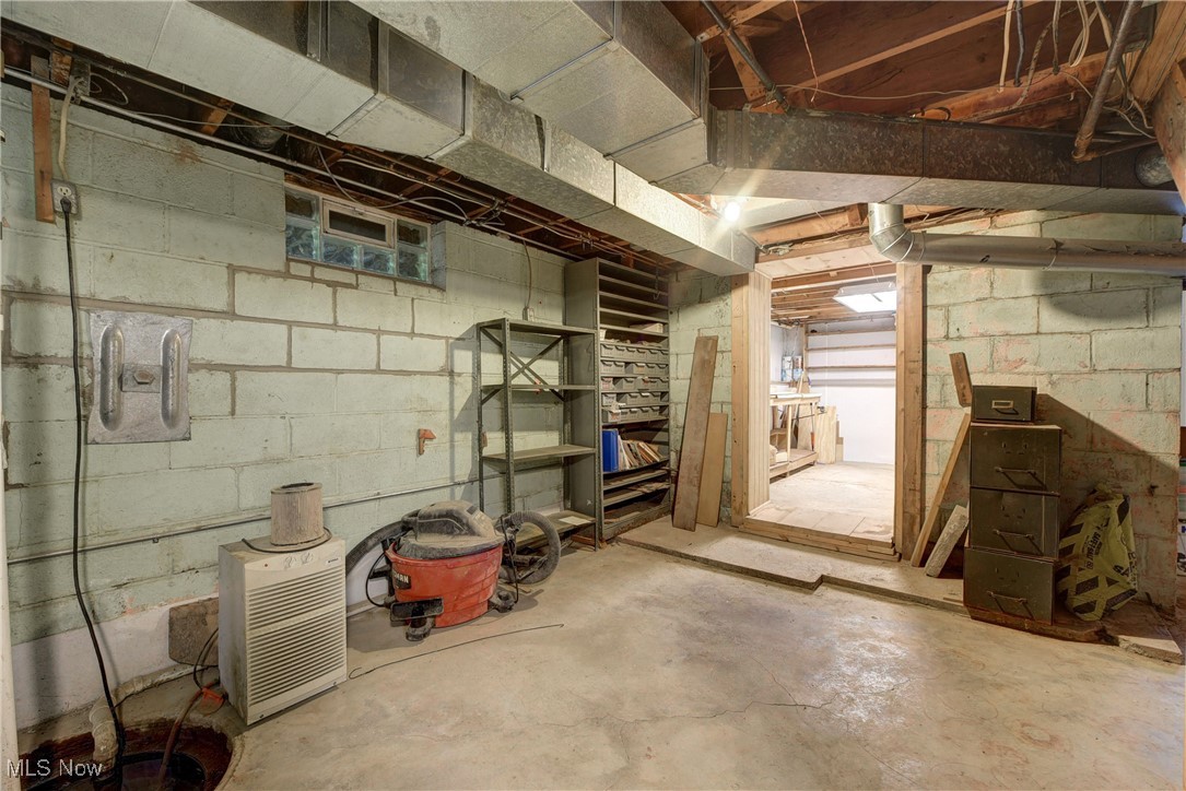 10031 Akins Road, North Royalton, Ohio image 40
