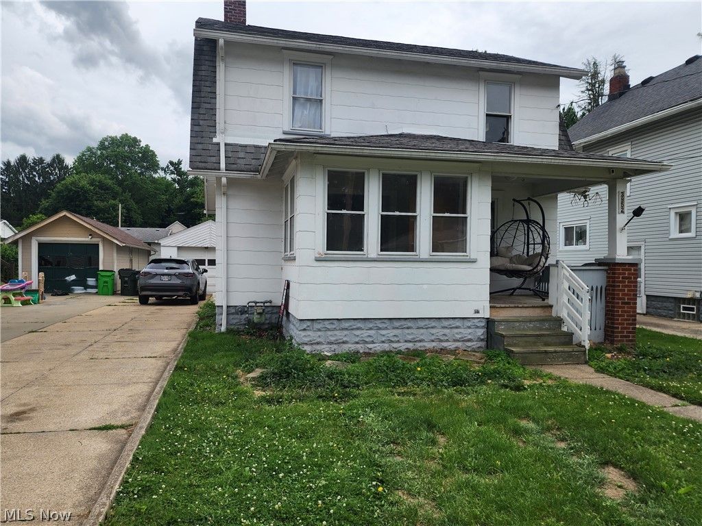 Photo of 3952 Eleanor Street, Mogadore, OH 44260 (MLS # 5219246)