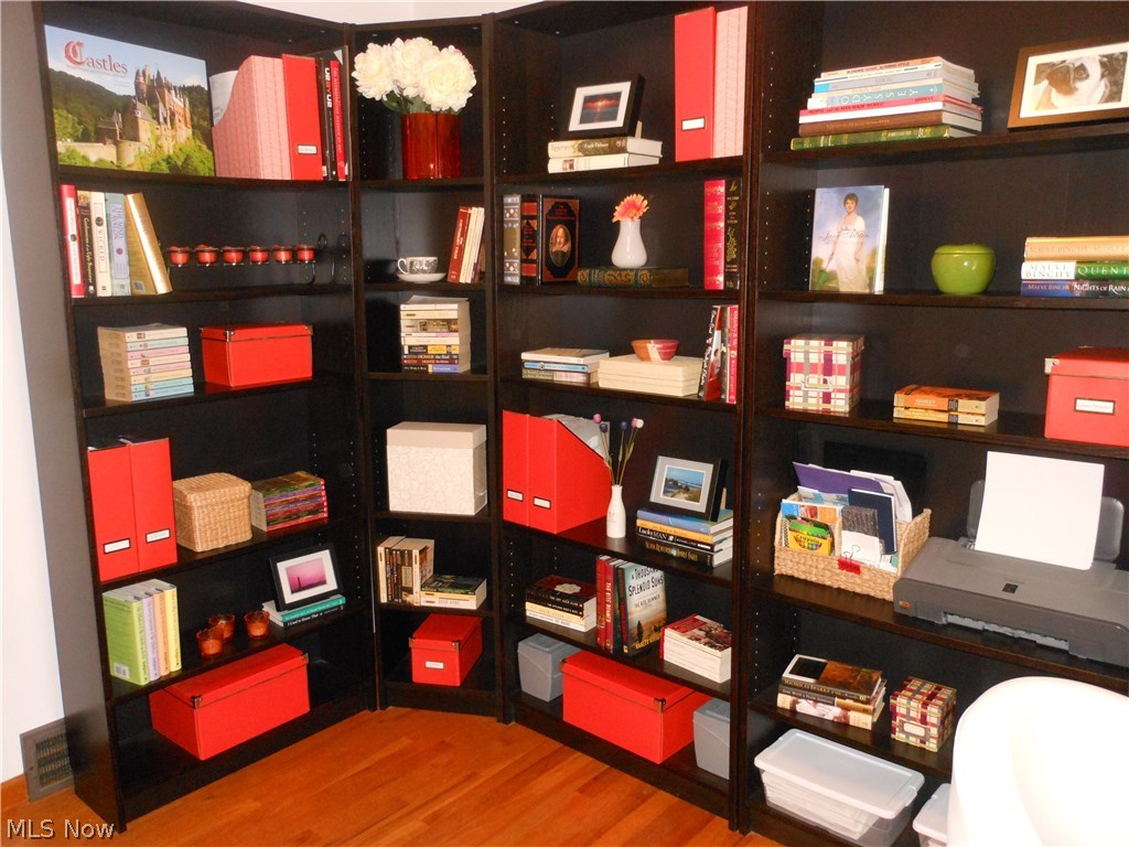 Mcdonald Village - Residential